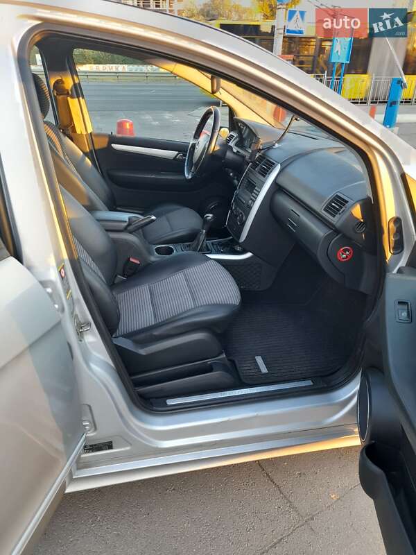 Хэтчбек Mercedes-Benz A-Class 2005 в Киеве