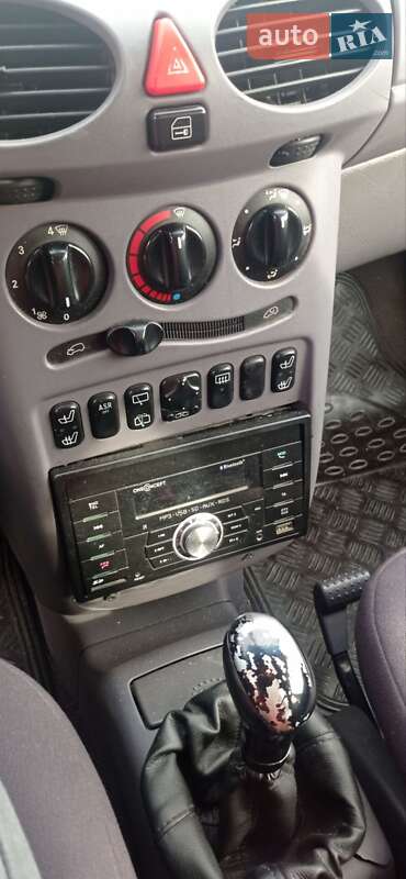Хэтчбек Mercedes-Benz A-Class 1998 в Коростене