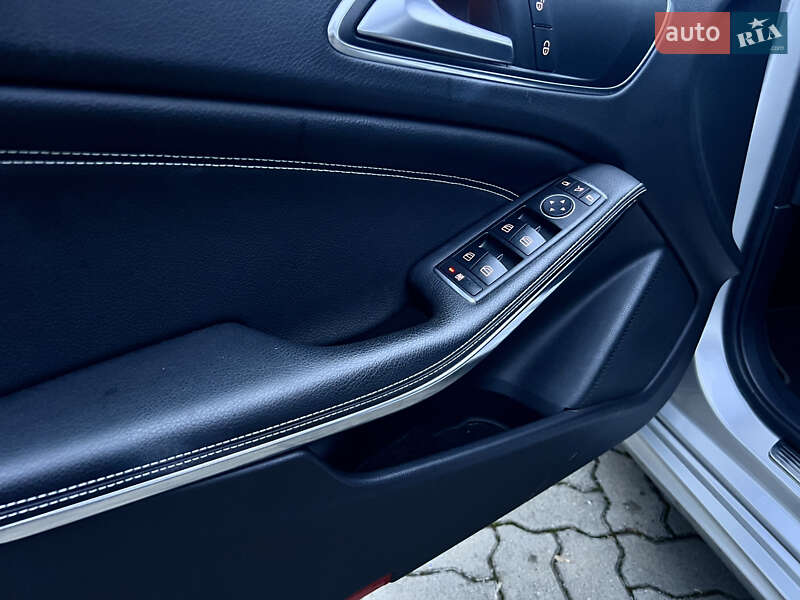 Хэтчбек Mercedes-Benz A-Class 2015 в Львове фото 21 Хэтчбек Mercedes-Benz A-Class 2015 в Львове
