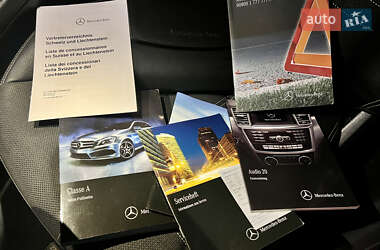 Хетчбек Mercedes-Benz A-Class 2015 в 