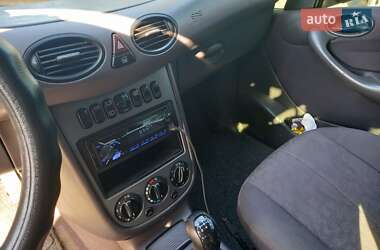 Хэтчбек Mercedes-Benz A-Class 2003 в Килии