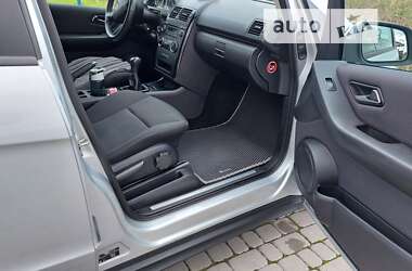 Хэтчбек Mercedes-Benz A-Class 2010 в 