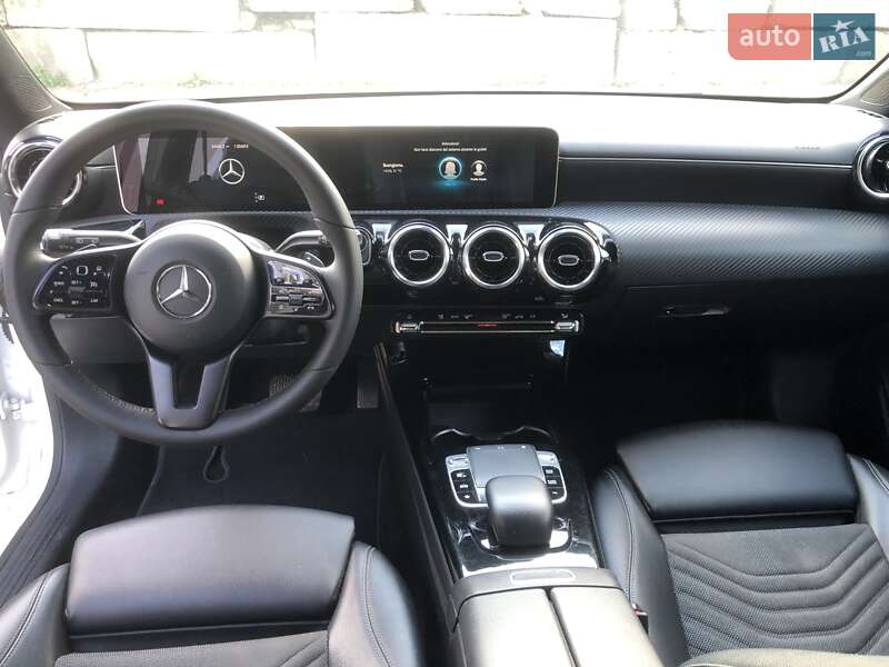 Хетчбек Mercedes-Benz A-Class 2018 в Києві
