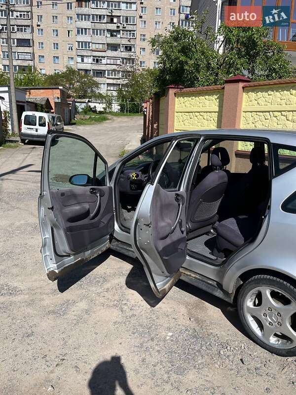 Хэтчбек Mercedes-Benz A-Class 2000 в Виннице