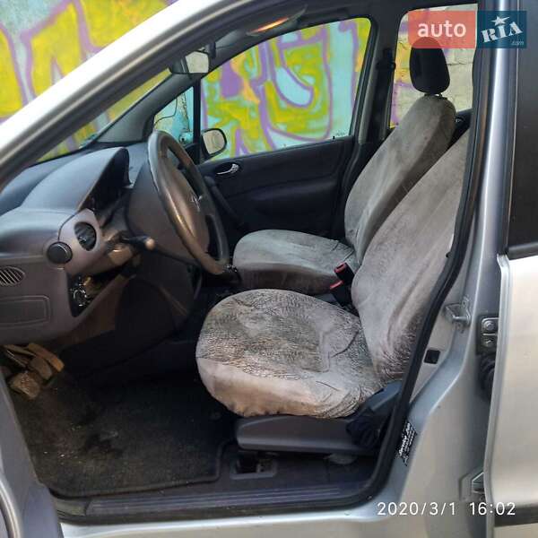 Хэтчбек Mercedes-Benz A-Class 2000 в Харькове