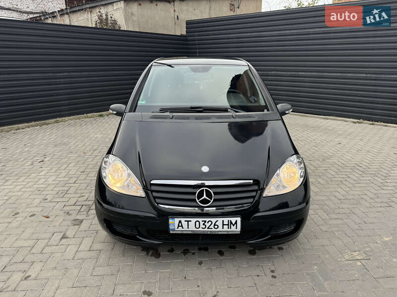 Хэтчбек Mercedes-Benz A-Class 2006 в 