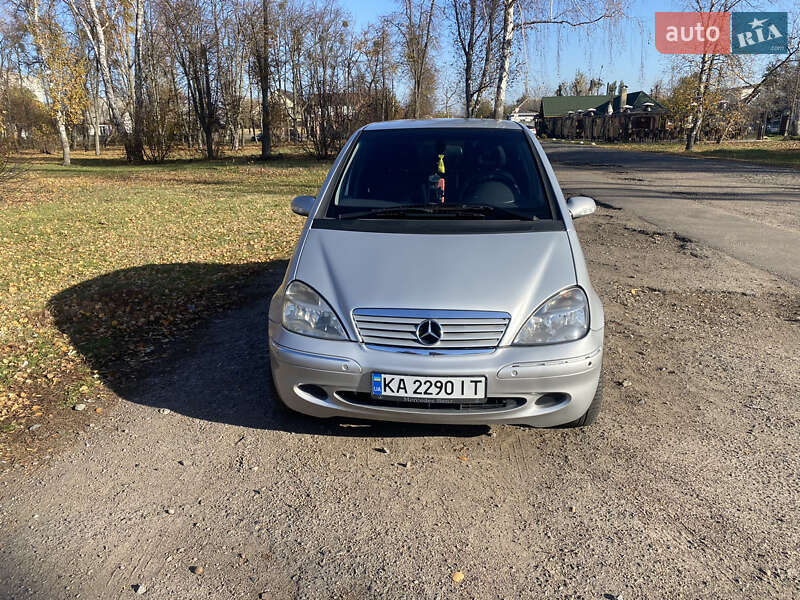 Хэтчбек Mercedes-Benz A-Class 2004 в 