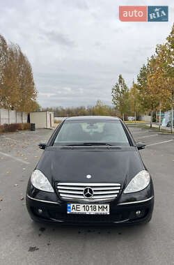 Хэтчбек Mercedes-Benz A-Class 2006 в Днепре