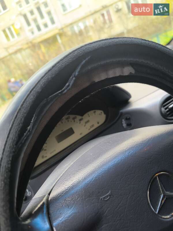 Хэтчбек Mercedes-Benz A-Class 2001 в Киеве фото 12 Хэтчбек Mercedes-Benz A-Class 2001 в Киеве