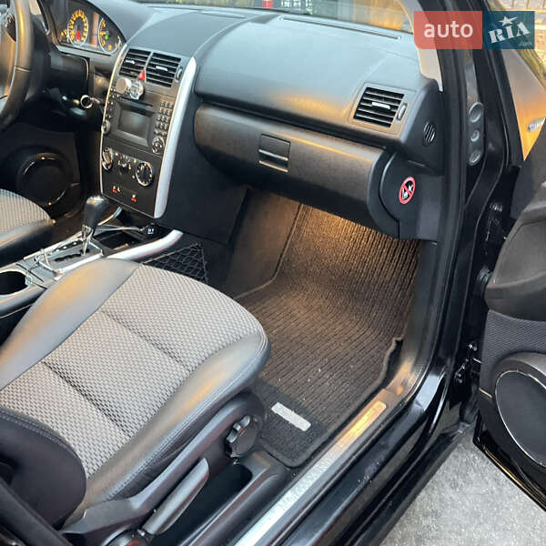 Хетчбек Mercedes-Benz A-Class 2009 в Вишневому фото 5 Хетчбек Mercedes-Benz A-Class 2009 в Вишневому