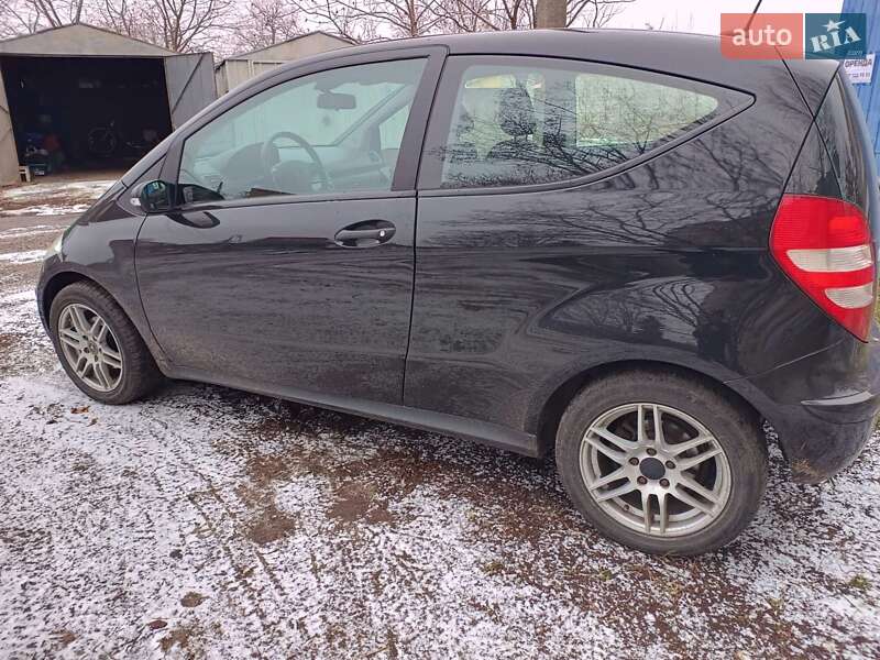 Хэтчбек Mercedes-Benz A-Class 2006 в Конотопе