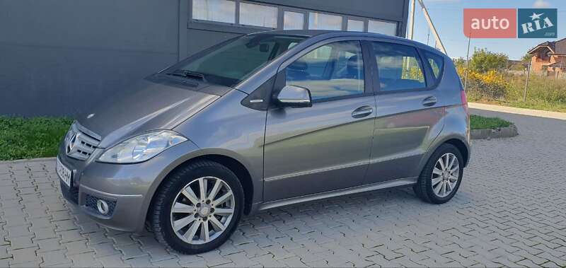 Mercedes-Benz A-Class 2012