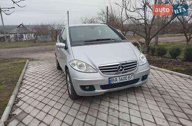 Хетчбек Mercedes-Benz A-Class 2008 в Кропивницькому