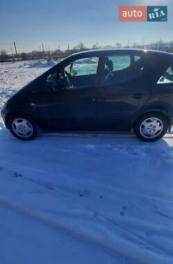 Хэтчбек Mercedes-Benz A-Class 2000 в 