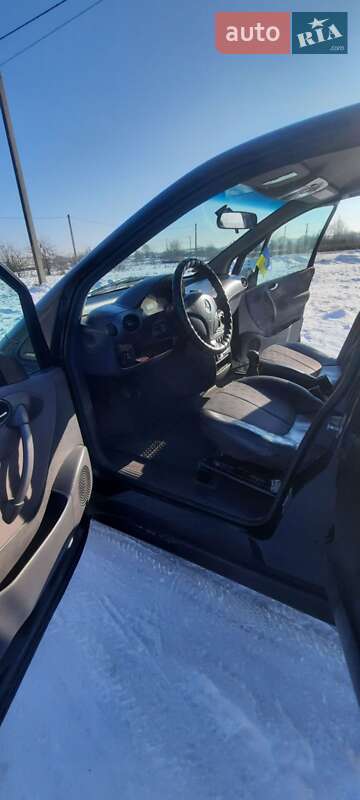 Хэтчбек Mercedes-Benz A-Class 2000 в Виннице