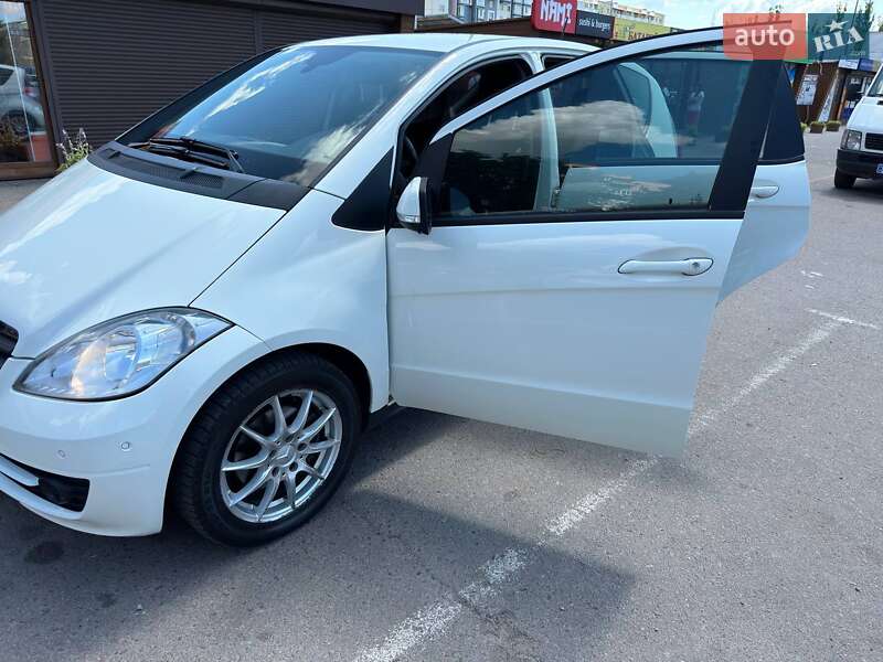 Хэтчбек Mercedes-Benz A-Class 2011 в Ровно