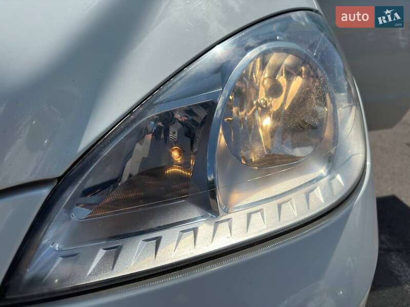 Хэтчбек Mercedes-Benz A-Class 2011 в Ровно