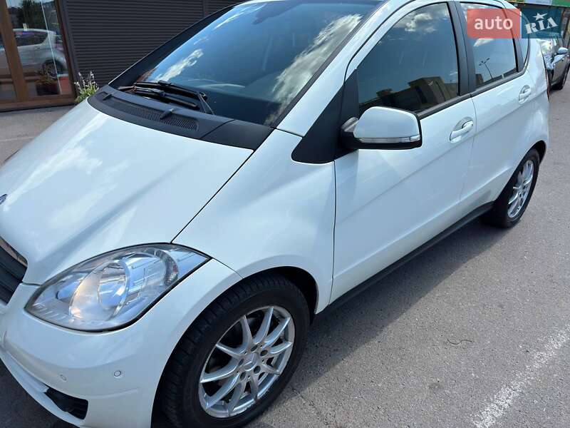 Хэтчбек Mercedes-Benz A-Class 2011 в Ровно