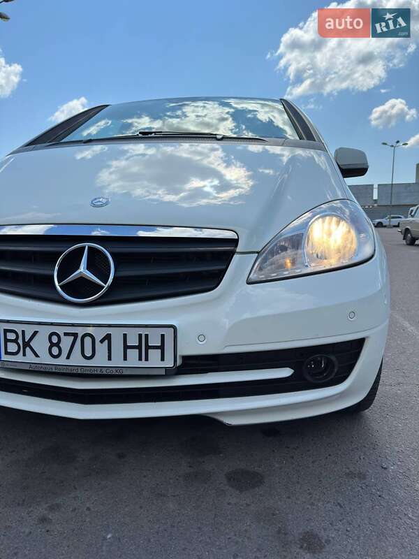 Хэтчбек Mercedes-Benz A-Class 2011 в Ровно