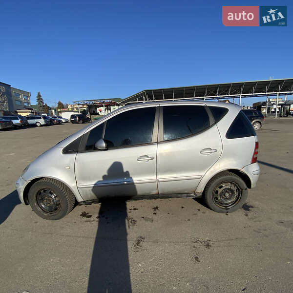 Хэтчбек Mercedes-Benz A-Class 2002 в Владимире фото 4 Хэтчбек Mercedes-Benz A-Class 2002 в Владимире