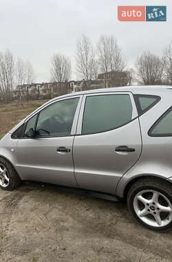 Хэтчбек Mercedes-Benz A-Class 2001 в 