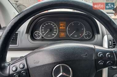 Хэтчбек Mercedes-Benz A-Class 2006 в 