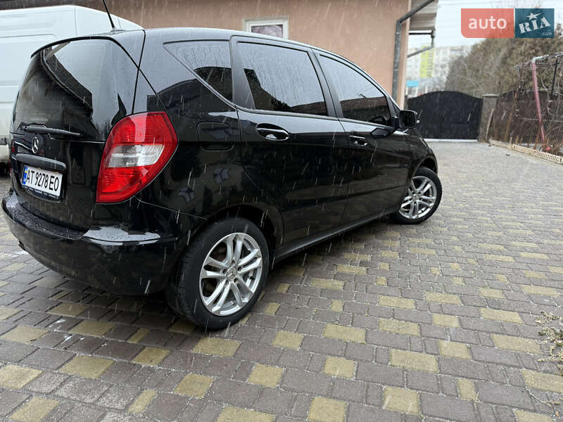Хэтчбек Mercedes-Benz A-Class 2009 в Ивано-Франковске