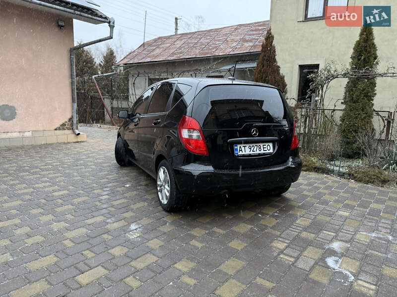 Хэтчбек Mercedes-Benz A-Class 2009 в Ивано-Франковске