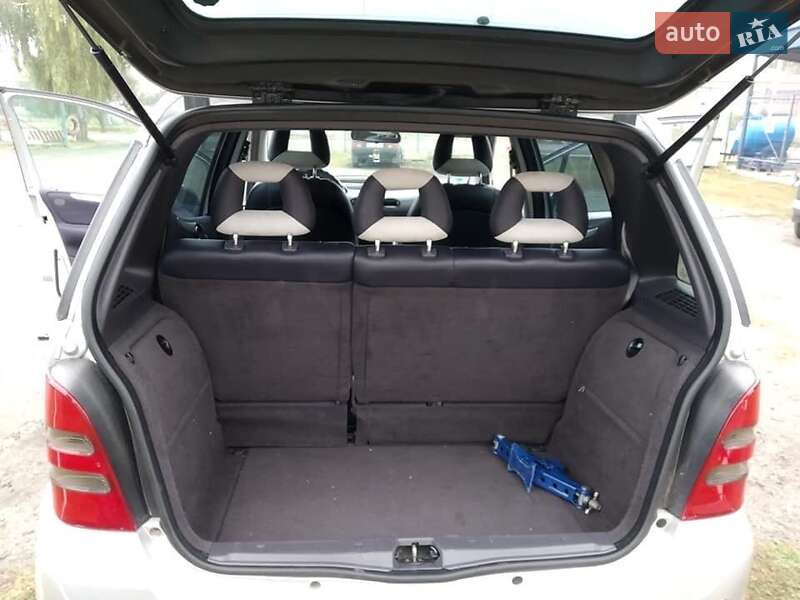 Хэтчбек Mercedes-Benz A-Class 2002 в Обухове