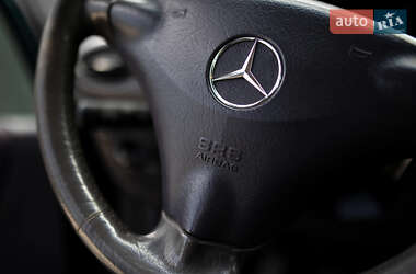Хэтчбек Mercedes-Benz A-Class 2002 в 
