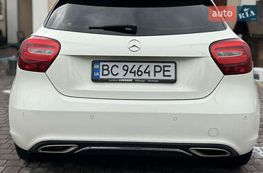 Хетчбек Mercedes-Benz A-Class 2016 в 