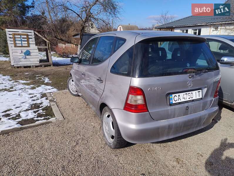 Хетчбек Mercedes-Benz A-Class 2000 в Черкасах