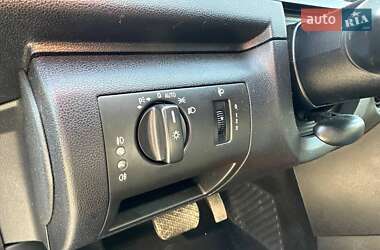 Хэтчбек Mercedes-Benz A-Class 2004 в 