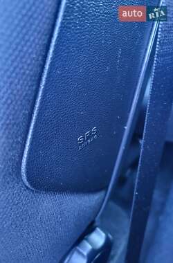 Хетчбек Mercedes-Benz A-Class 2010 в 