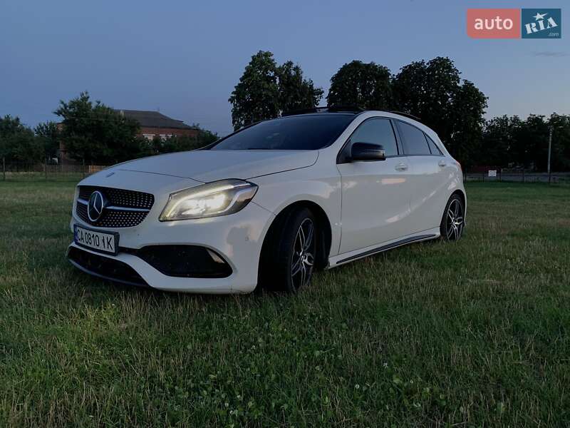 Хэтчбек Mercedes-Benz A-Class 2016 в Киеве