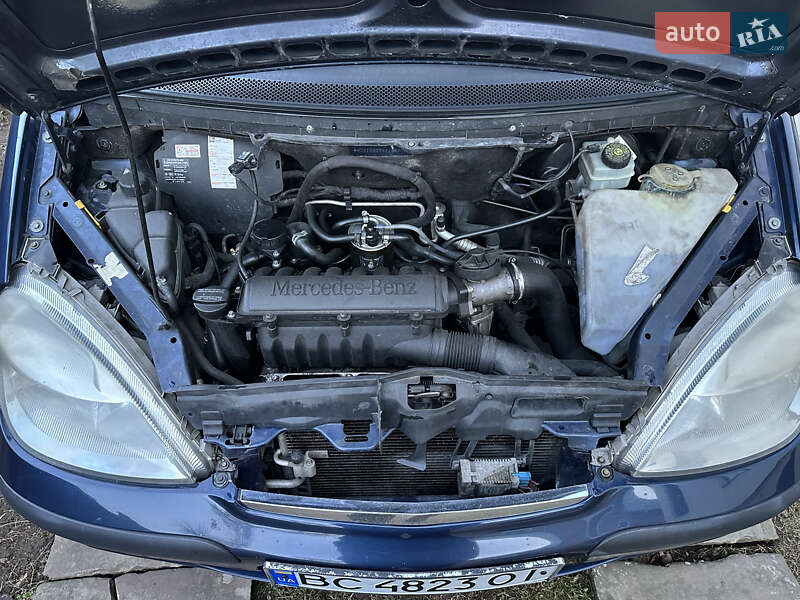 Хэтчбек Mercedes-Benz A-Class 2003 в Стрые фото 10 Хэтчбек Mercedes-Benz A-Class 2003 в Стрые