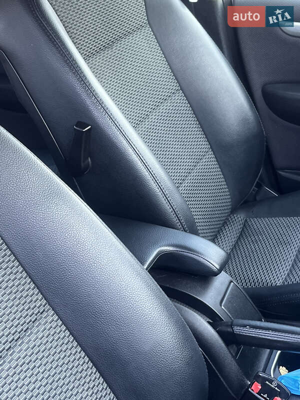 Хэтчбек Mercedes-Benz A-Class 2008 в Одессе фото 8 Хэтчбек Mercedes-Benz A-Class 2008 в Одессе