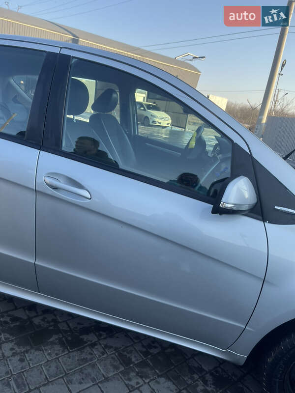 Хэтчбек Mercedes-Benz A-Class 2008 в Одессе фото 16 Хэтчбек Mercedes-Benz A-Class 2008 в Одессе