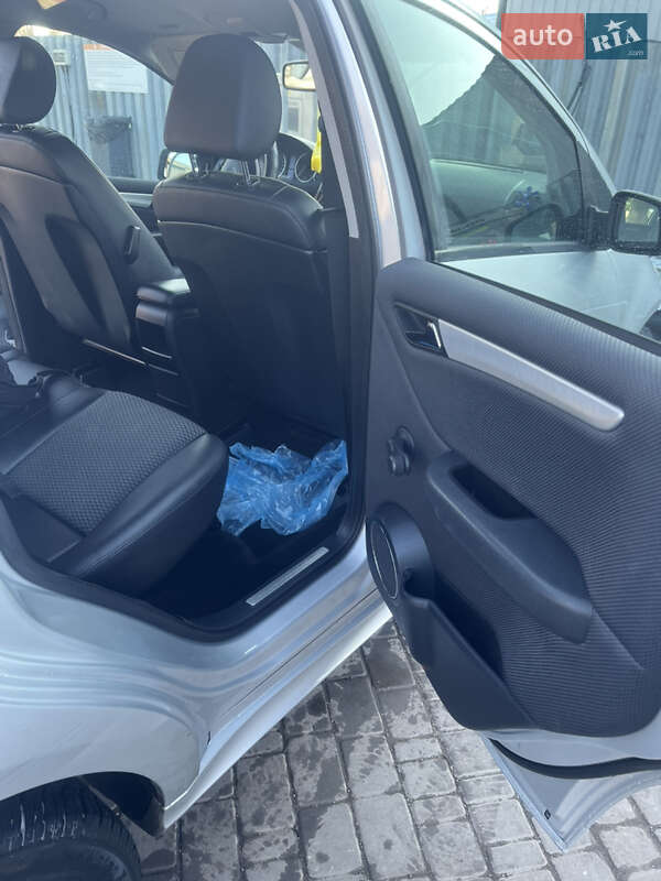Хэтчбек Mercedes-Benz A-Class 2008 в Одессе фото 30 Хэтчбек Mercedes-Benz A-Class 2008 в Одессе
