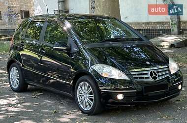 Хетчбек Mercedes-Benz A-Class 2011 в Одесі