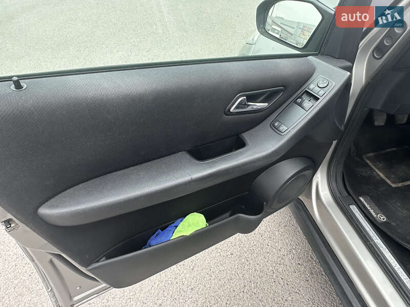 Хетчбек Mercedes-Benz A-Class 2005 в Дніпрі