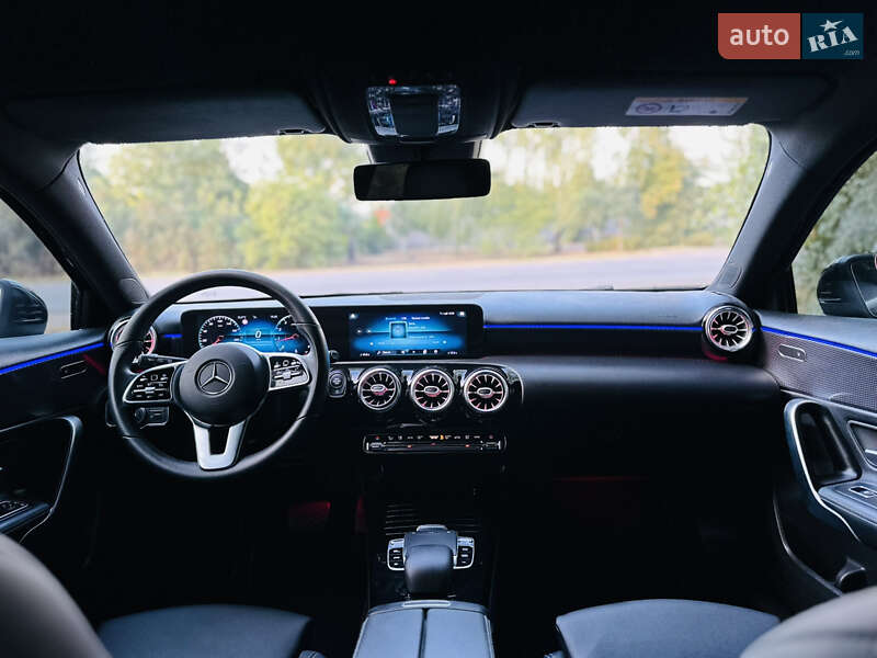 Хэтчбек Mercedes-Benz A-Class 2019 в Лохвице