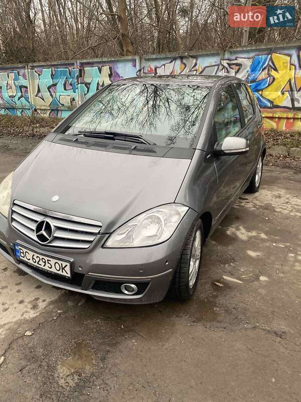 Mercedes-Benz A-Class 2009