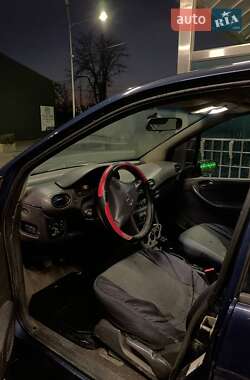 Хэтчбек Mercedes-Benz A-Class 2001 в 