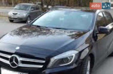 Хэтчбек Mercedes-Benz A-Class 2015 в Киеве