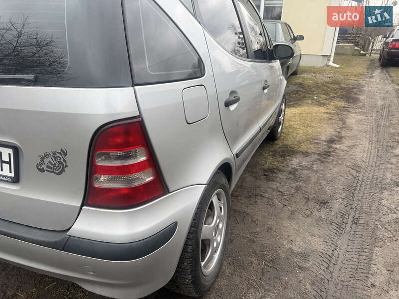 Хэтчбек Mercedes-Benz A-Class 2001 в Заречном