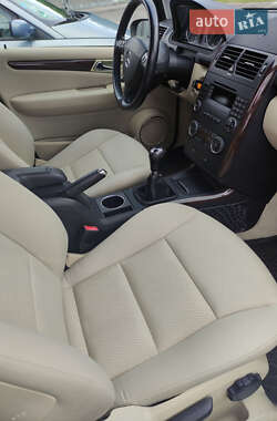 Хэтчбек Mercedes-Benz A-Class 2004 в 