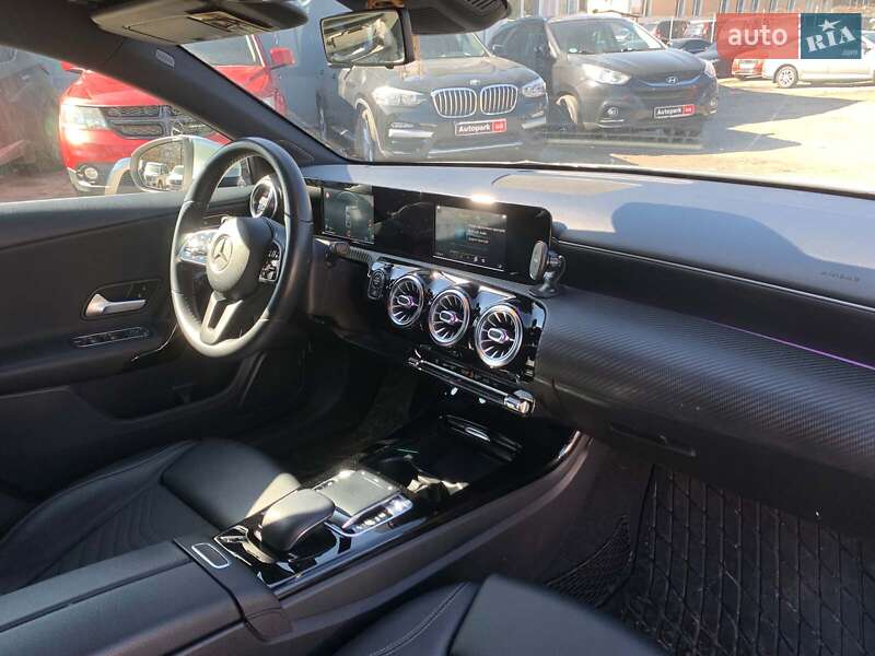 Седан Mercedes-Benz A-Class 2019 в Виннице