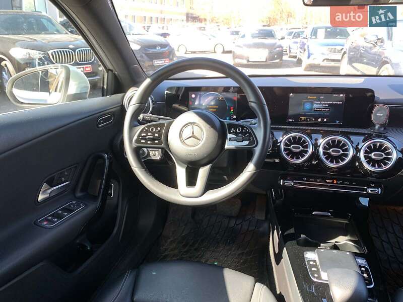 Седан Mercedes-Benz A-Class 2019 в Виннице