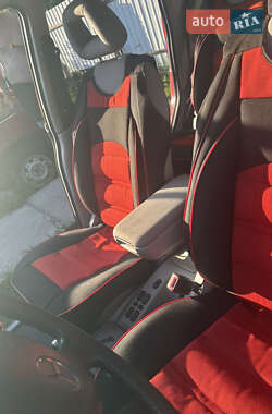 Хэтчбек Mercedes-Benz A-Class 2000 в 